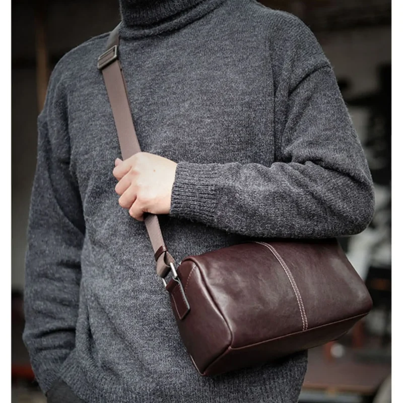 Men's Commuting Single Shoulder Crossbody Bag Vegetable Tanned Cowhide Small Backpack