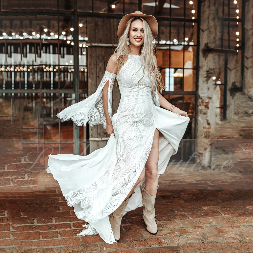 Boho Halfter Spitze Brautkleid abnehmbare lange Flare Ärmel 2024 Seite geteilt Sommer bodenlangen Zug Schulter Strand Brautkleid