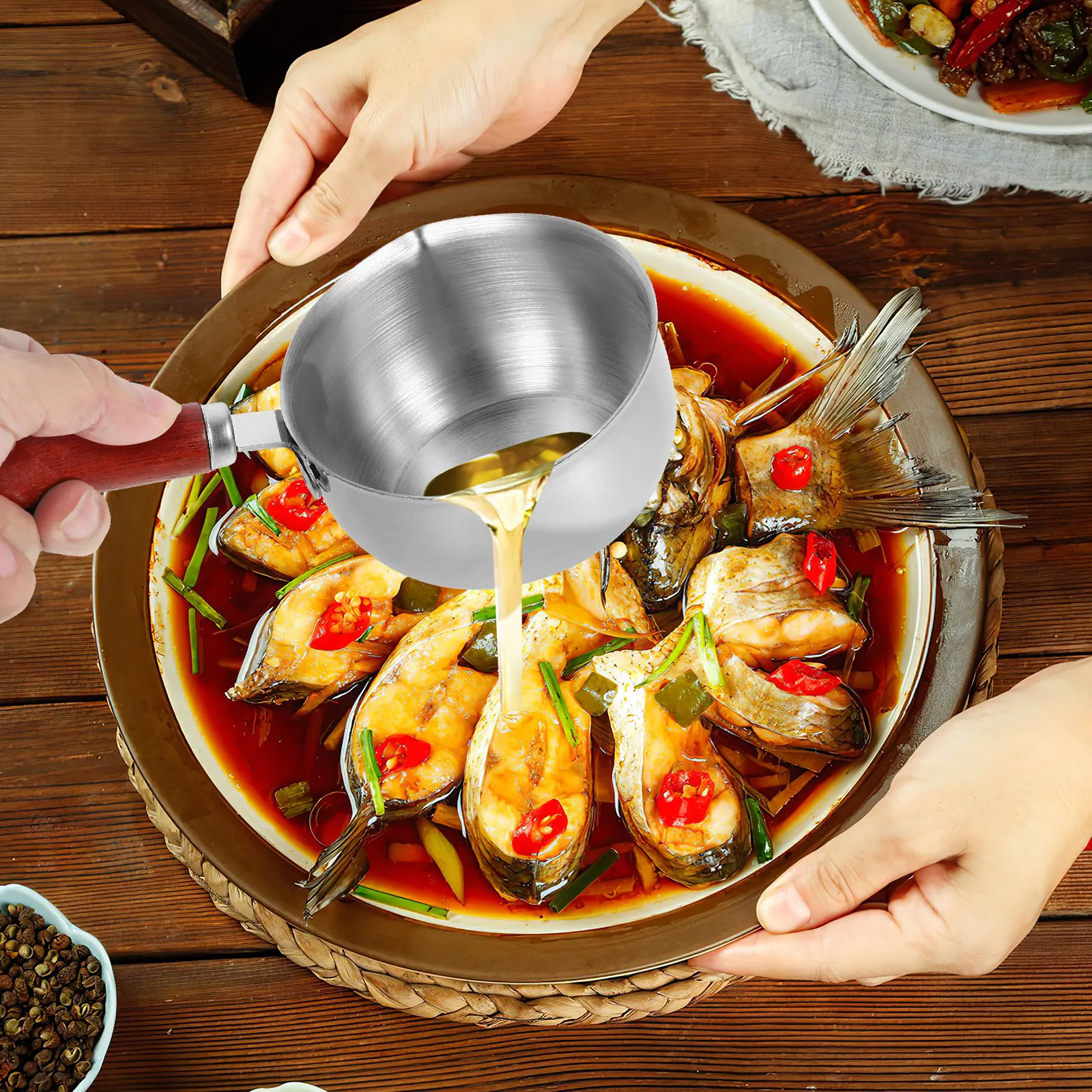

304 Steel Oil Pot Small Cooking Pots Milk Saucepan Wood Handle Stainless Steel Baby Food Mini Butter Warmer Portable Pasta Pot