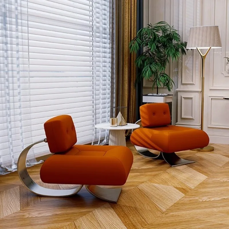 Light luxury simple art special-shaped metal fishtail leisure chair spade K hotel villa living room lazy single sofa