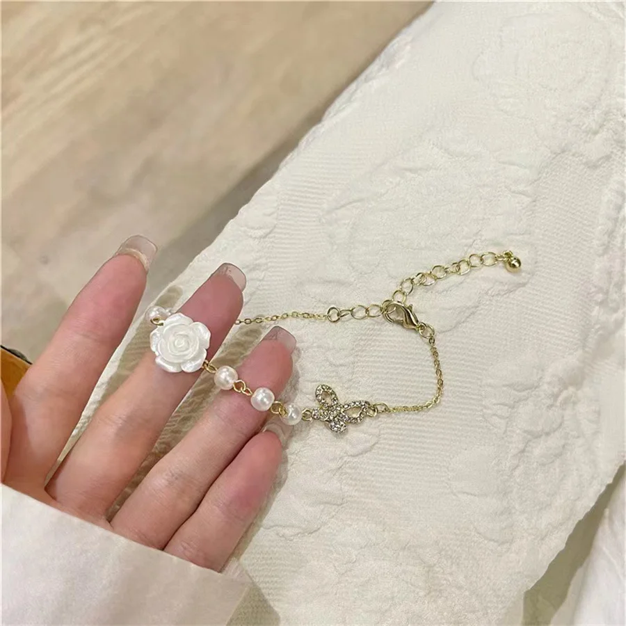 Luxury Imitation Pearl Rose Flower Butterfly Bracelets for Women Girls Summer Wedding Jewelry Fashion Adjustable Flowers Bangles