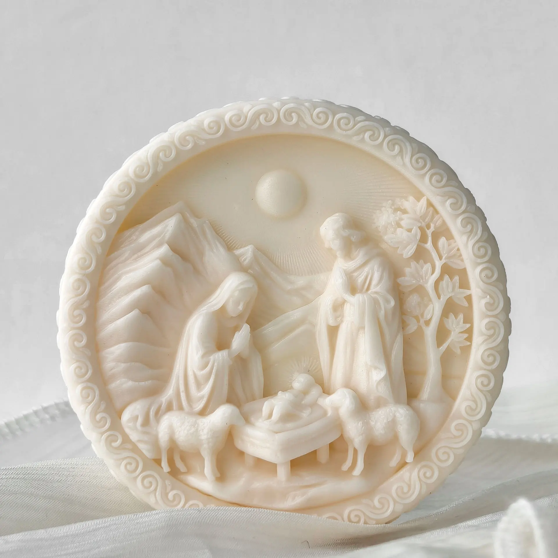 Holy Family Silicone Mold DIY Candle Wax Soap Plaster Craft Home Decor Gift Religious Ornament Nativity Scene