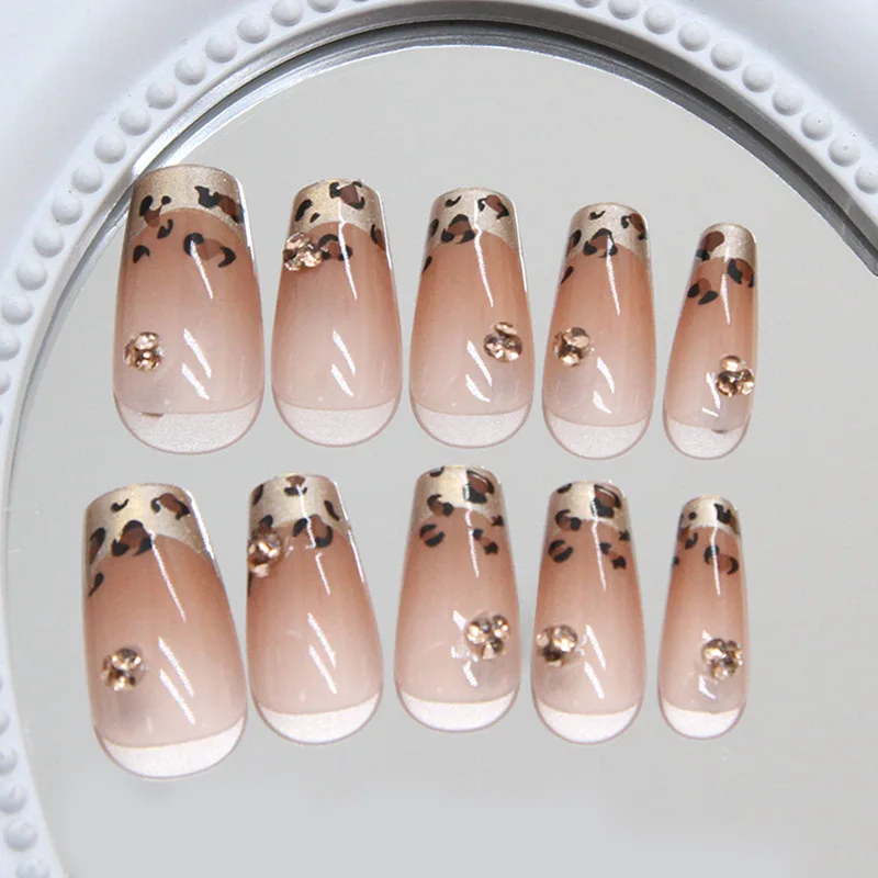 Long Coffin Press on Nails Nude Cat Eye Leopard Print French Fake Nails Rhinestone Detachable Ins Manicure for Women Party Daily