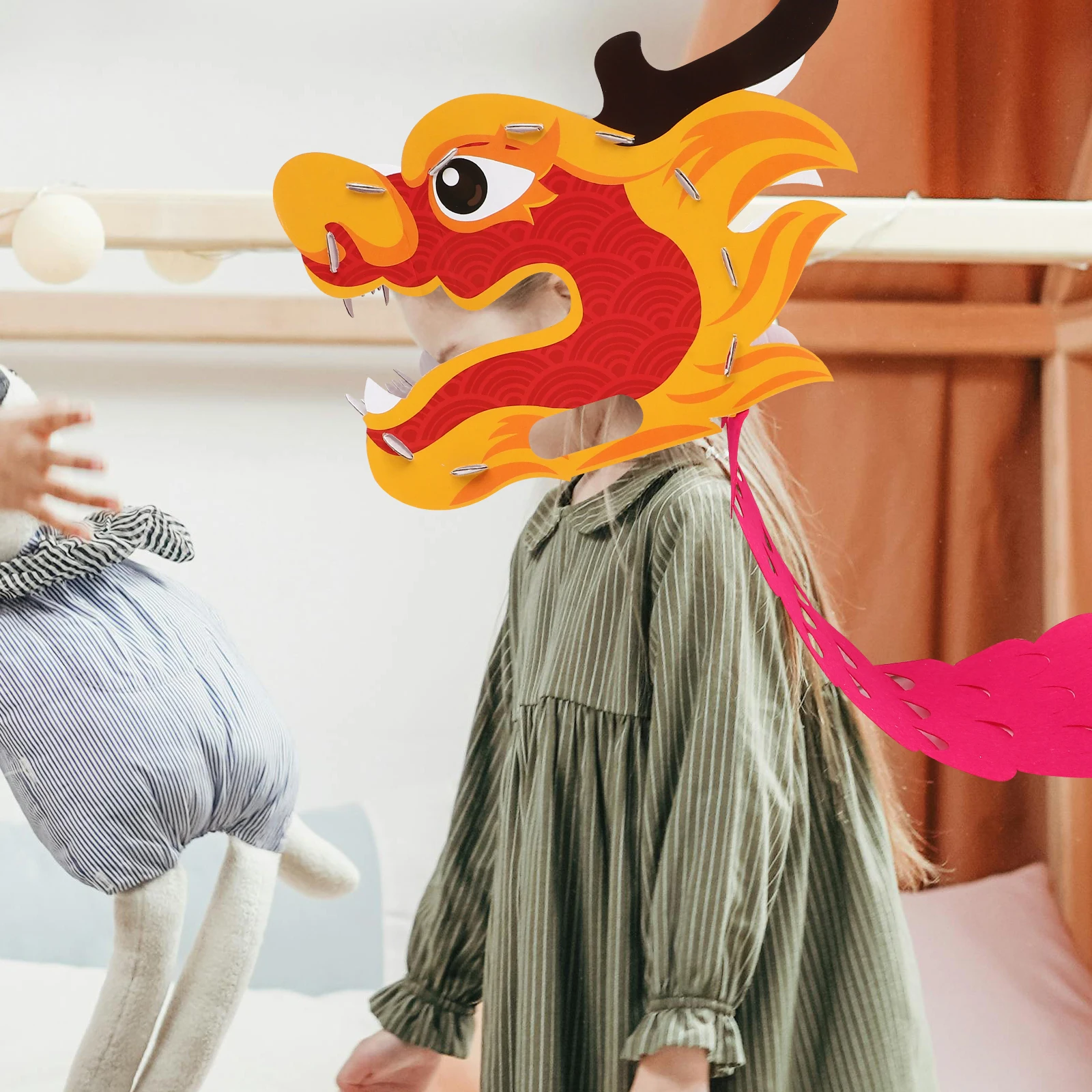 

1Set DIY Dragon Head Material Kit Creative Paper Dragon Head for Kids Chinese Style Role Play Game Bright Color Wearable Design