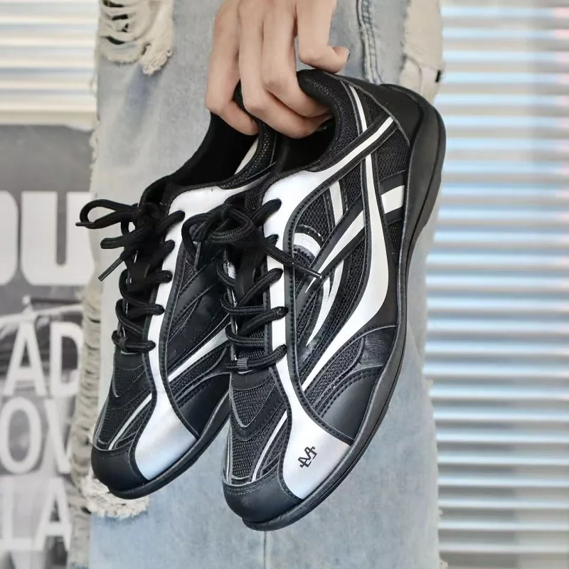 2026 New Spring Autumn Men Retro Mesh Trainer White Sneakers, Trend Versatile Casual Skate Shoes Daily Sports Footwear