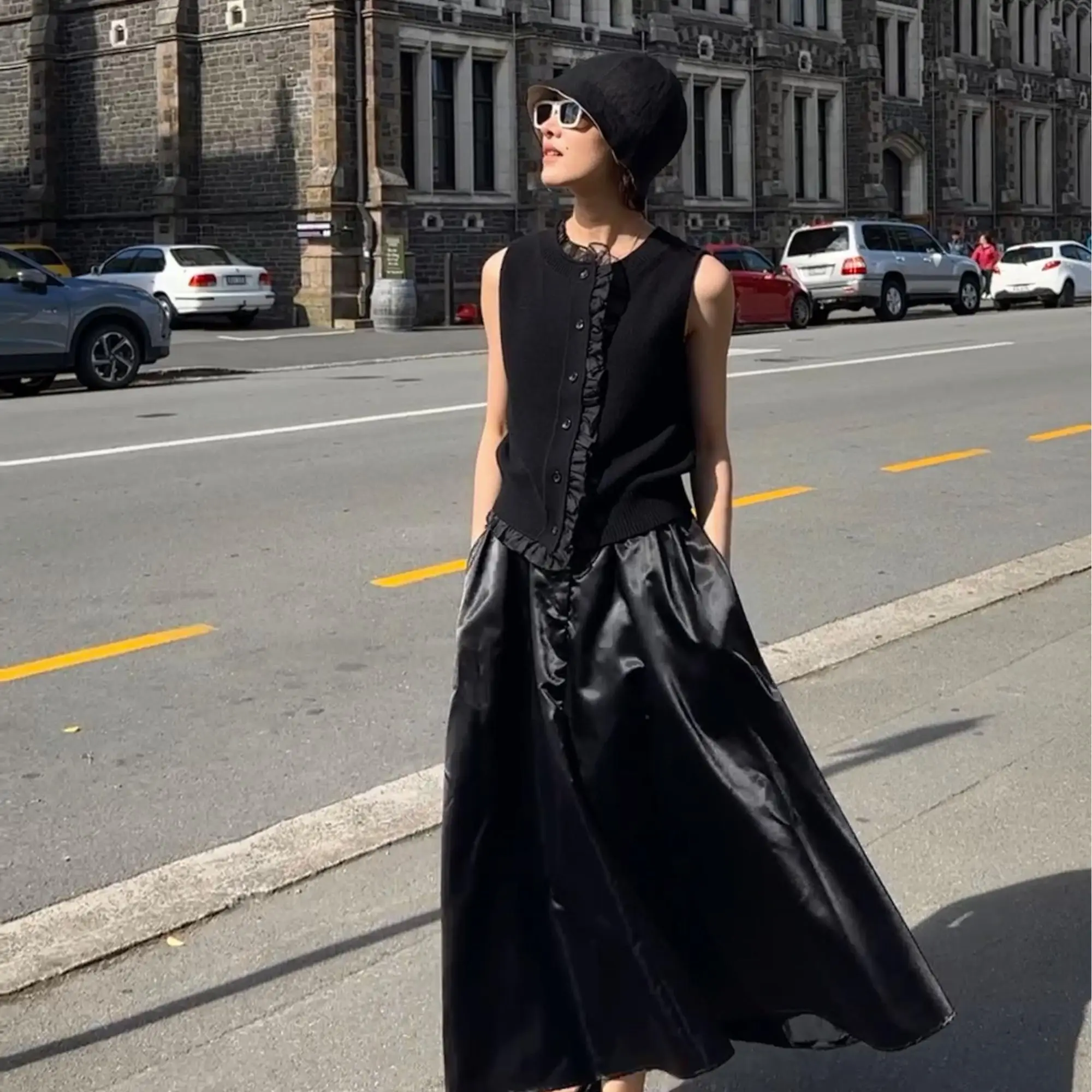 

Вязаный шерстяной жилет DE Mincollection Lin Zhi Qing с кружевным краем, стандартной длины, круглый вырез, 100% шерсть, двусторонняя строчка