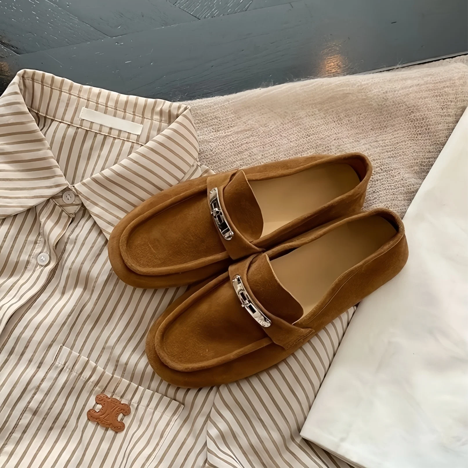 Step On Loafers Shoes Metal Decorative Flat Shoes Internal Height Increasing Single Shoes British Style Flat Shoes Simple Shoes