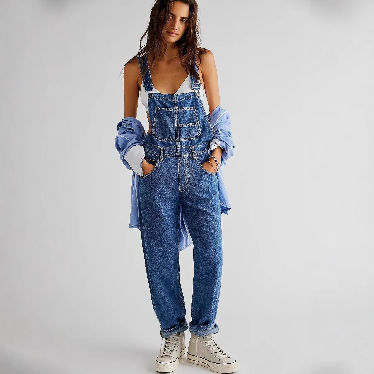 

2025 Women's Fashion New Solid Color Loose Workwear Denim Jumpsuit with Straps and Skinny Pants for Women