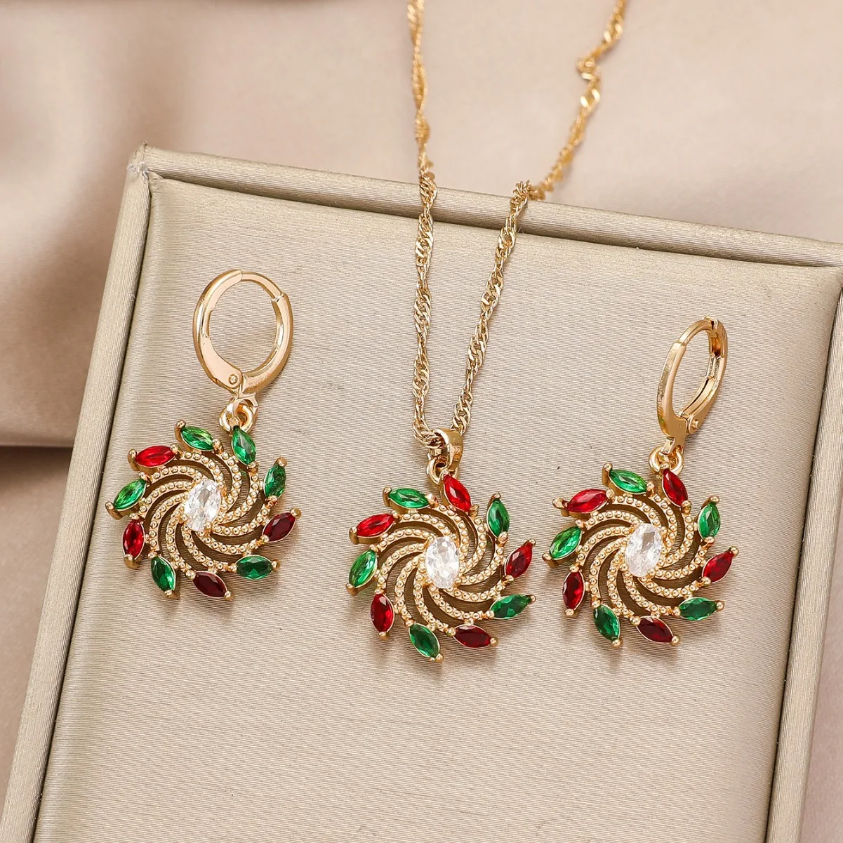 10 قطعة/الحقيبة قلادة عصرية مطلية بالنحاس مرصعة بالزركون على شكل زهرة إكسسوارات عقد وأقراط ذاتية الصنع