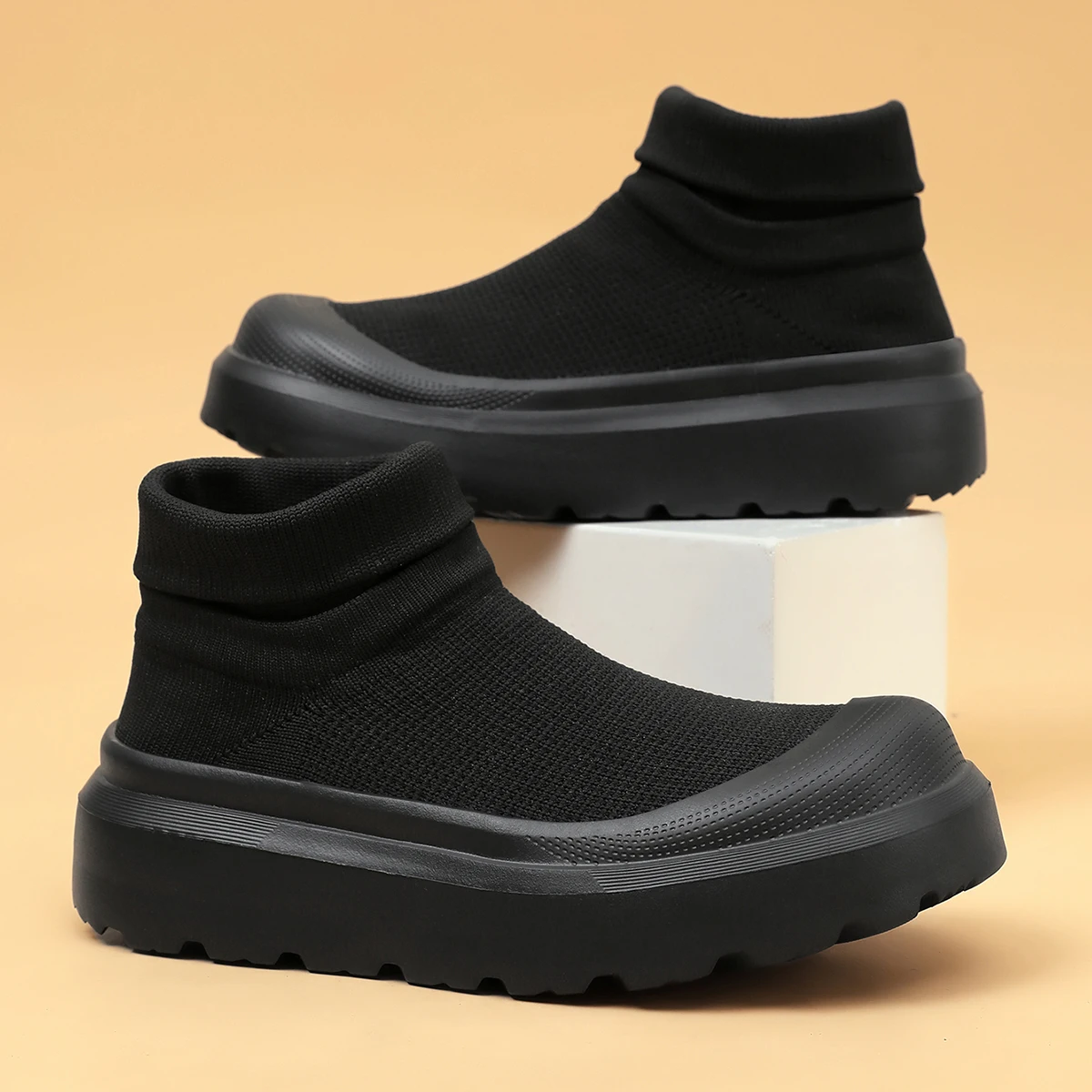 Bottes chaussettes à plateforme pour femme, noires, en tricot, à enfiler, style baskets épaisses, décontractées, extensibles, à hauteur de cheville