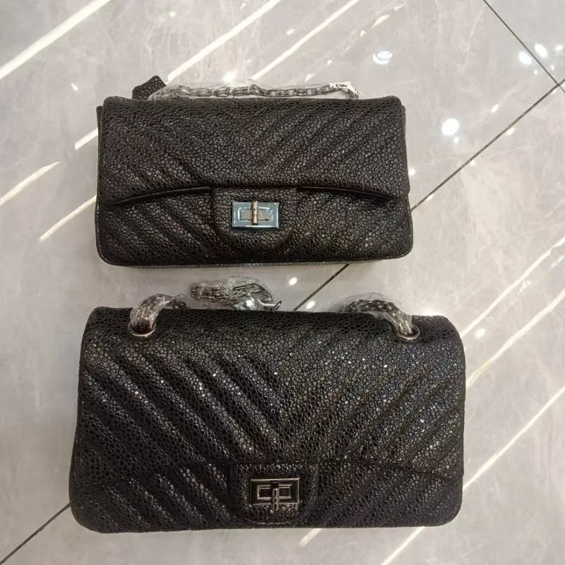

2026 new fashionable diamond grid chain bag, genuine leather women's bag, high-end and versatile shoulder bag, crossbody bag