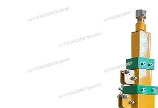 Thumbnail 2 - #18 Top 50 Hand Crank Winch