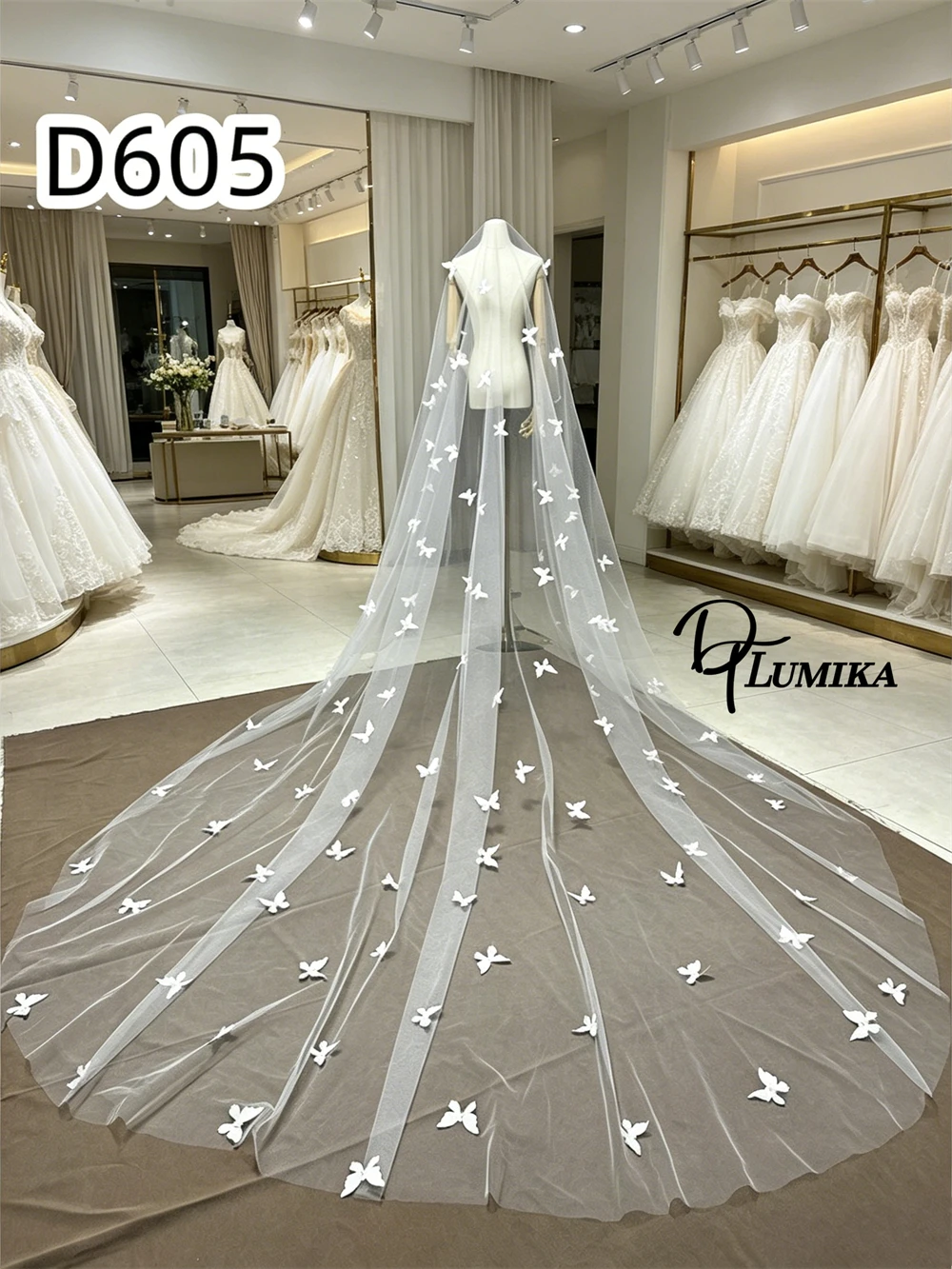 ロマンチックな3d蝶々ロングベール、花嫁用チュールカテドラルウェディングベール、豪華な教会用ブライダルヘッドピース2026リアルイメージアイボリー