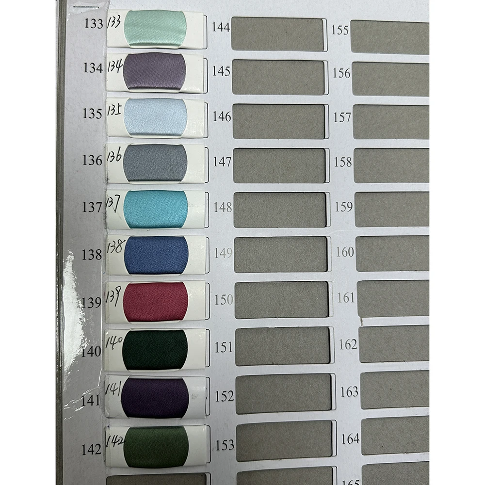 Robe de soirée rose sans bretelles pour femme, train chapelle, appliques en fibre de satin, robe élégante pour événement spécial, robe de soirée de luxe, 2024