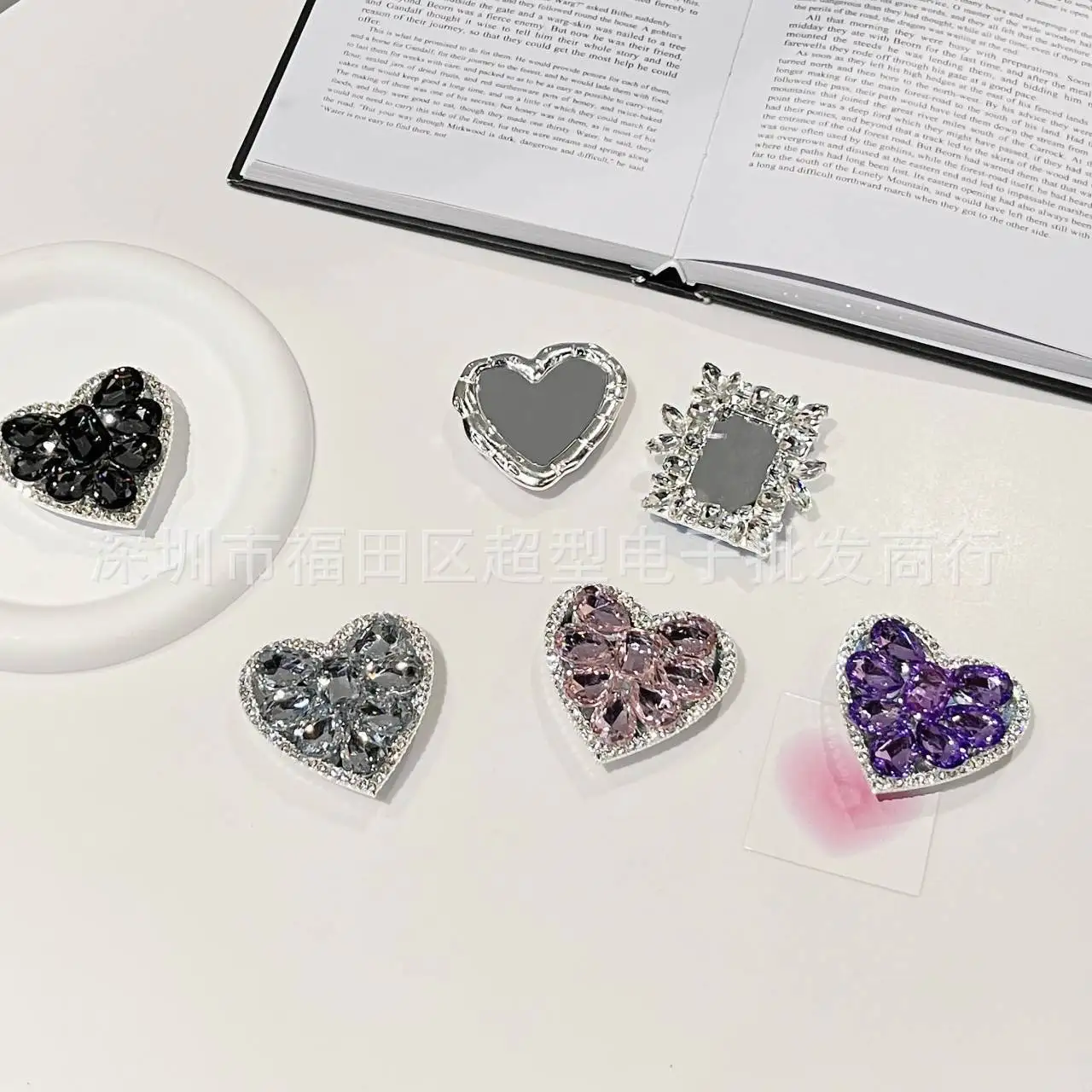 

Luxury Bling Glitter Rhinestones Love Heart Phone Grip Tok Griptok Diamond Holder For iPhone Universal Accessories Stand Holder