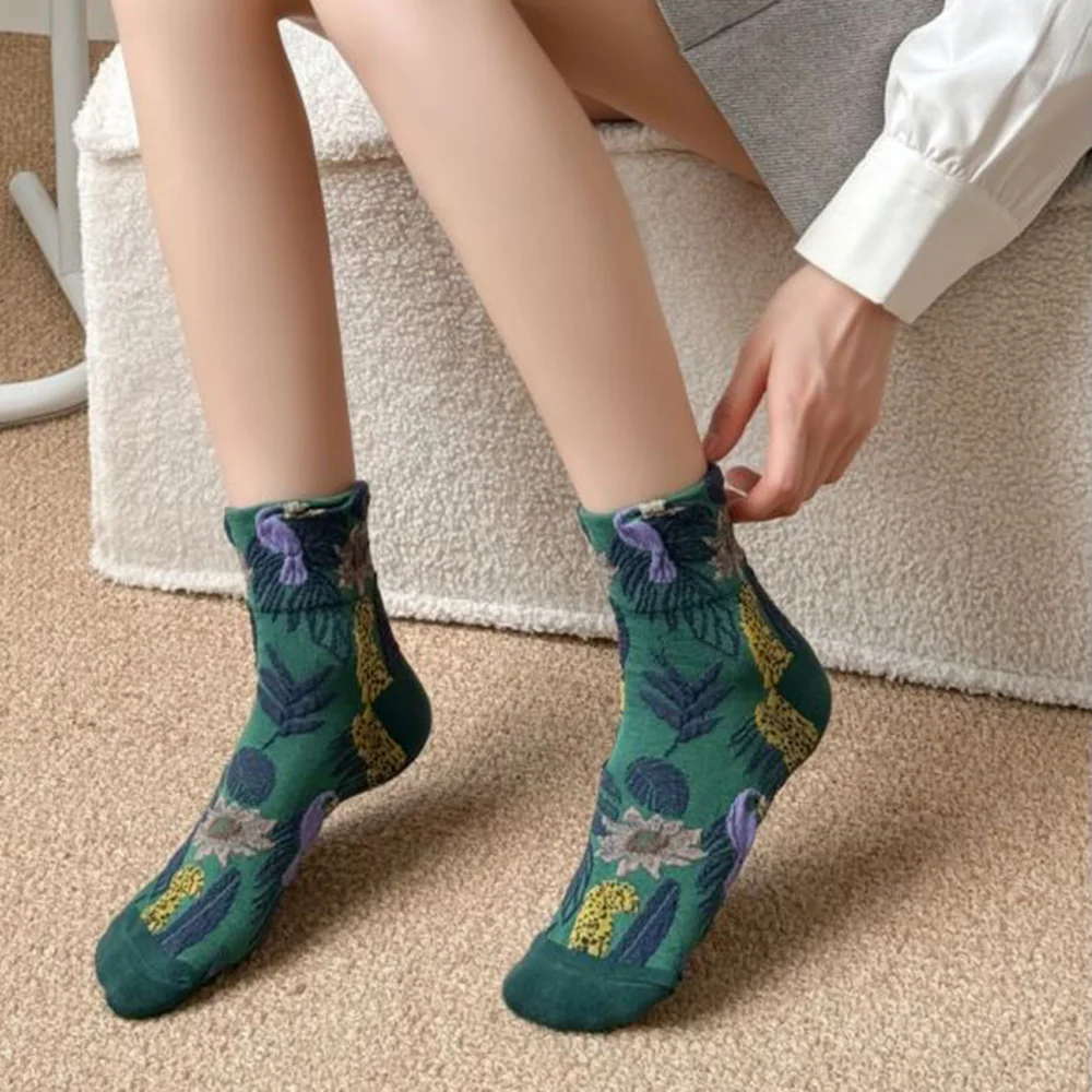 5 Pair Soft Casual Lady Socks Personality Street Style Women Socks Set Cartoon Animal Autumn Winter Fashion Flowers Home Socks