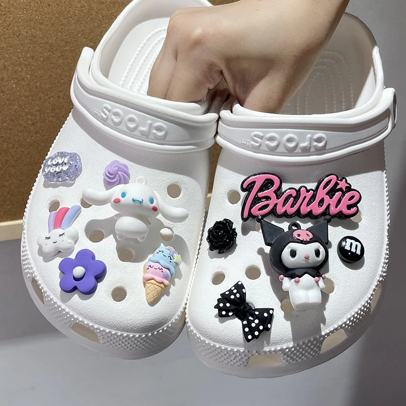 Sanrio Kurumi adapted hole shoes accessories diy shoes buckle cartoon decorative buckle shoes flower accessories set