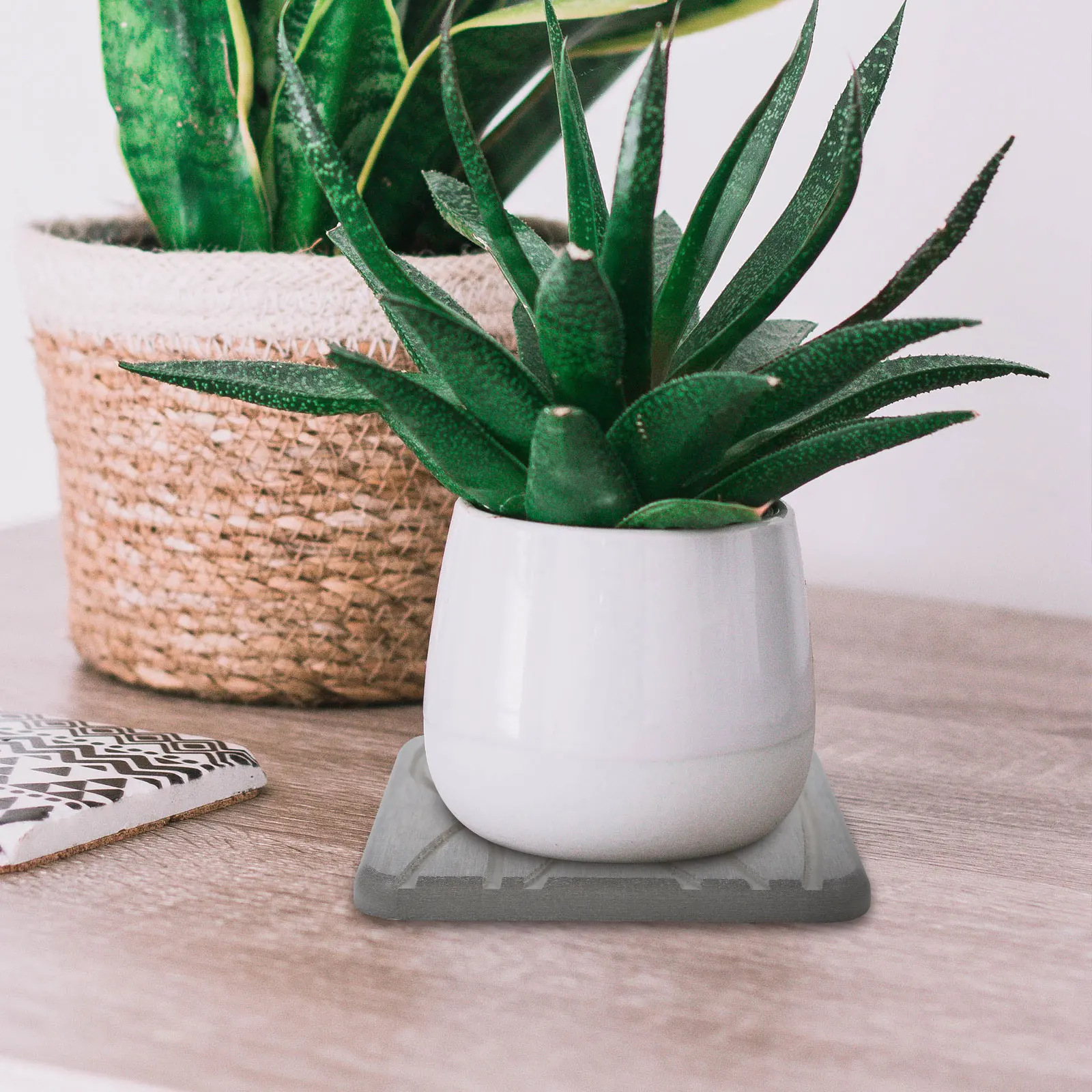 

4 Pcs Diatom Mud Flowerpot Mats 10x10 Square Gray Absorbent Coasters Lightweight Stable Safe Material Fit All Cups Glass