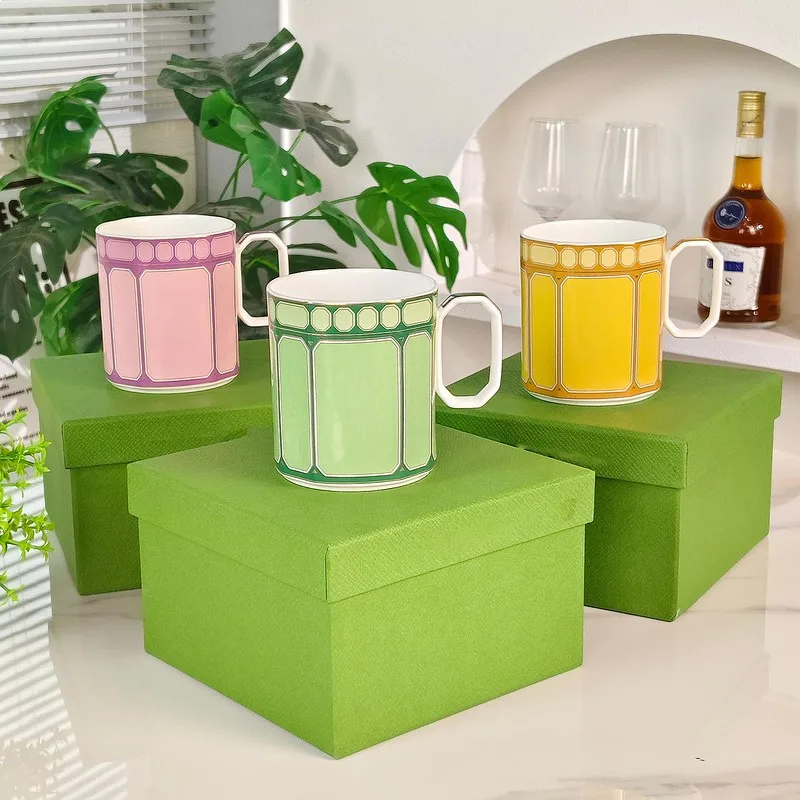 

European Swan Bone China Mug Home Office Coffee Cup Premium Light Luxury Gift For Girlfriend Couple Present Porcelain Drinkware