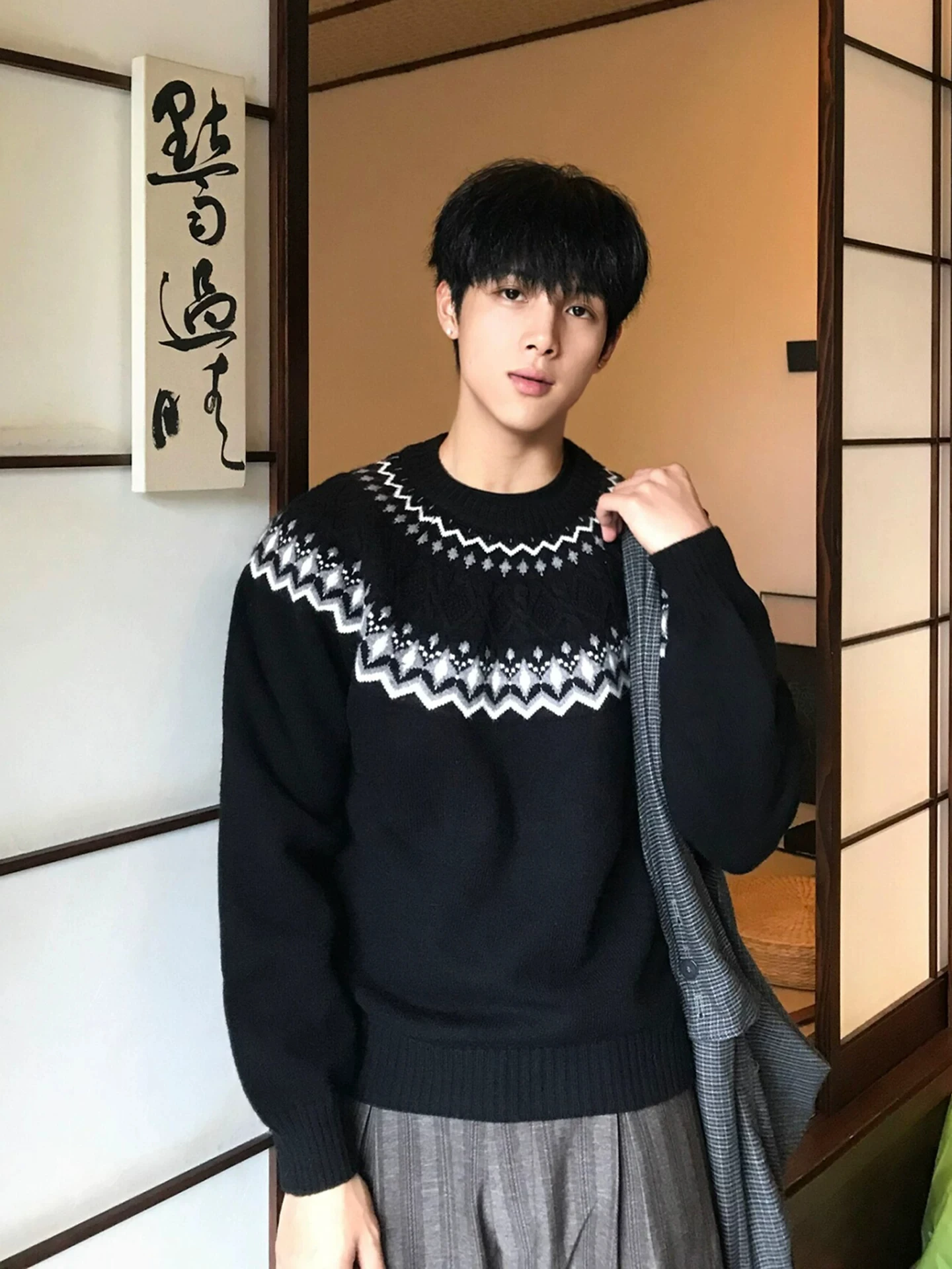 Loose Fit round Neck Knitwear Men's Casual Style Winter Warm Geometric Patterned Vintage American Lazy Feeling Base Layer Swe...