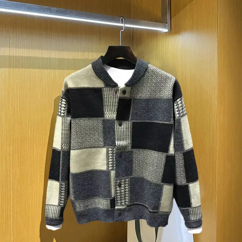 

Осень-зима, новая мода, клетчатые свитера с круглым вырезом и длинными рукавами контрастного цвета, мужская одежда на пуговицах, универсальные вязаные топы Y2K