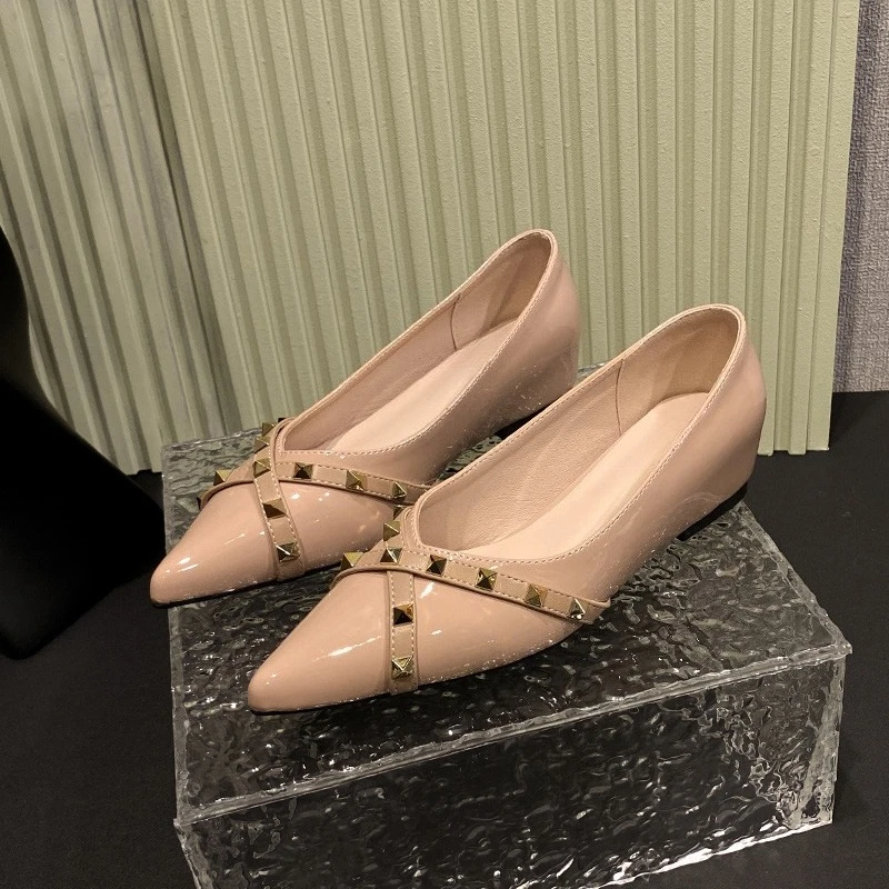 ΠΡΠ΅Π½Π½ΠΈΠ΅ Π½ΠΎΠ²ΡΠ΅ ΡΡΡΠ»ΠΈ Π½Π° ΠΏΠ»ΠΎΡΠΊΠΎΠΉ ΠΏΠΎΠ΄ΠΎΡΠ²Π΅ Ρ ΠΎΡΡΡΡΠΌ Π½ΠΎΡΠΊΠΎΠΌ ΠΈ Π½Π΅Π³Π»ΡΠ±ΠΎΠΊΠΈΠΌΠΈ Π·Π°ΠΊΠ»Π΅ΠΏΠΊΠ°ΠΌΠΈ, ΠΏΡΠΎΡΠΈΠ²ΠΎΡΠΊΠΎΠ»ΡΠ·ΡΡΠΈΠ΅, ΠΈΠ·Π½ΠΎΡΠΎΡΡΠΎΠΉΠΊΠΈΠ΅ ΡΡΡΠ»ΠΈ Π½Π° ΠΏΠ»ΠΎΡΠΊΠΎΠΉ ΠΏΠΎΠ΄ΠΎΡΠ²Π΅ Π²Π½ΡΡΡΠΈ, ΠΏΠΎΠ²ΡΡΠ΅Π½Π½ΡΠ΅ ΠΎΠ΄ΠΈΠ½ΠΎΡΠ½ΡΠ΅ ΡΡΡΠ»ΠΈ ΠΡΠ΅Π½Π½ΠΈΠ΅ Π½ΠΎΠ²ΡΠ΅ ΡΡΡΠ»ΠΈ Π½Π° ΠΏΠ»ΠΎΡΠΊΠΎΠΉ ΠΏΠΎΠ΄ΠΎΡΠ²Π΅ Ρ ΠΎΡΡΡΡΠΌ Π½ΠΎΡΠΊΠΎΠΌ ΠΈ Π½Π΅Π³Π»ΡΠ±ΠΎΠΊΠΈΠΌΠΈ Π·Π°ΠΊΠ»Π΅ΠΏΠΊΠ°ΠΌΠΈ, ΠΏΡΠΎΡΠΈΠ²ΠΎΡΠΊΠΎΠ»ΡΠ·ΡΡΠΈΠ΅, ΠΈΠ·Π½ΠΎΡΠΎΡΡΠΎΠΉΠΊΠΈΠ΅ ΡΡΡΠ»ΠΈ Π½Π° ΠΏΠ»ΠΎΡΠΊΠΎΠΉ ΠΏΠΎΠ΄ΠΎΡΠ²Π΅ Π²Π½ΡΡΡΠΈ, ΠΏΠΎΠ²ΡΡΠ΅Π½Π½ΡΠ΅ ΠΎΠ΄ΠΈΠ½ΠΎΡΠ½ΡΠ΅ ΡΡΡΠ»ΠΈ