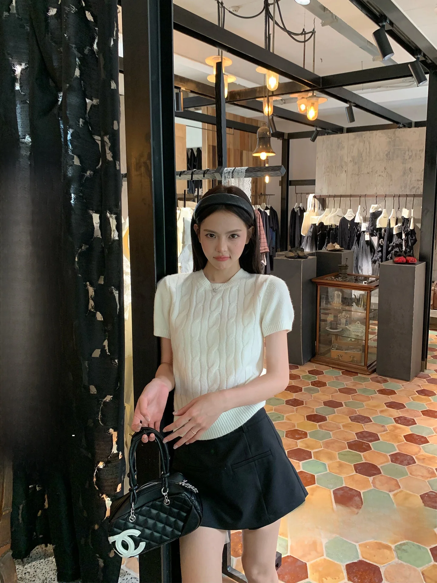

Song Zhengen Women's Short Sleeve Knitted Shirt Summer Thin round Neck Twist Casual Versatile Top Korean Style Commute Fashion