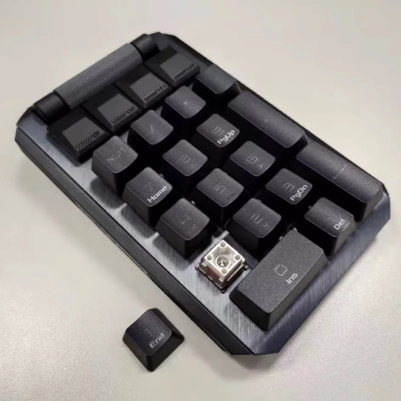 ROG Claymore 2 Wireless Number Keyboard Custom magnetic Hot-swap RGB Dragon Knight 2nd Keyboard Accessories ABS/PBT Keycaps