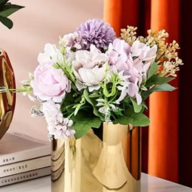 Nordic Style Geometric Shape Ceramic Material Flower Pot Office Flower Arrangement Decoration Balcony Coffee Table Flower Pot