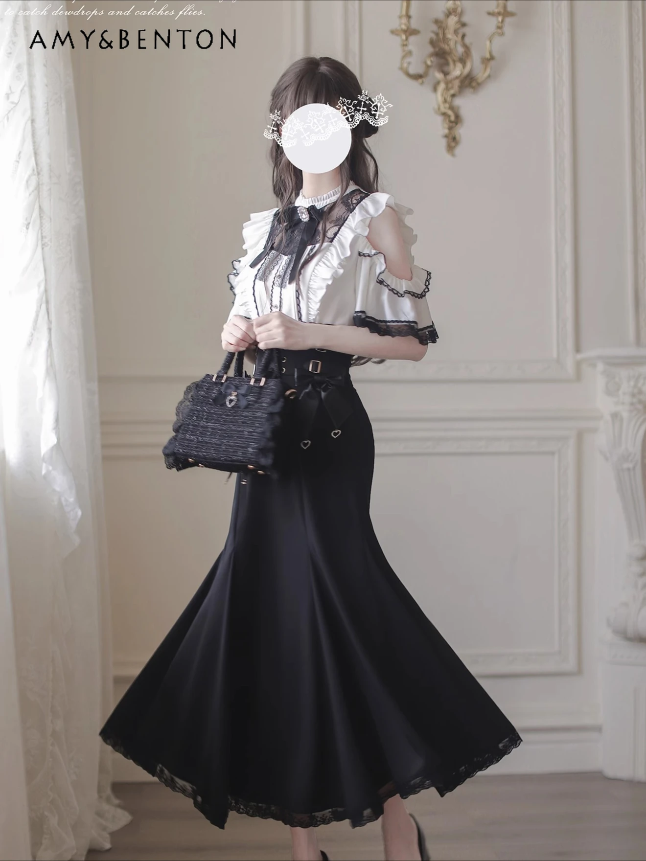

Original Japanese Mine Series Mass-produced Elegant Fishtail Skirt Off-the-shoulder Lace Short-sleeved Shirt Two-piece Sets
