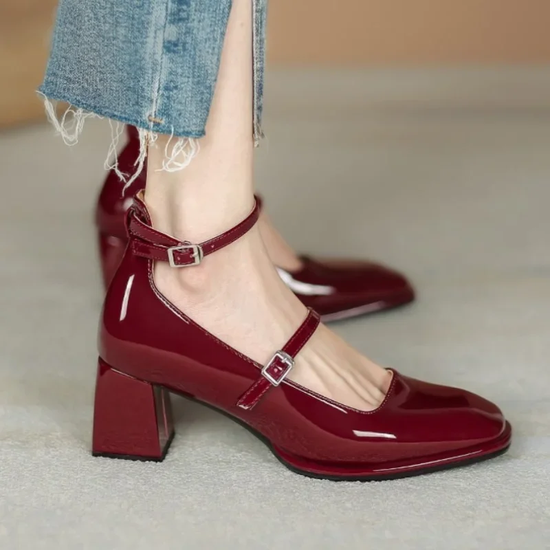 2024 New Mary Jane Shoes High Quality Leather Shoes Shallow Women\'s Pumps Square Toe Womens Sandals Buckle Strap Zapatos Mujer