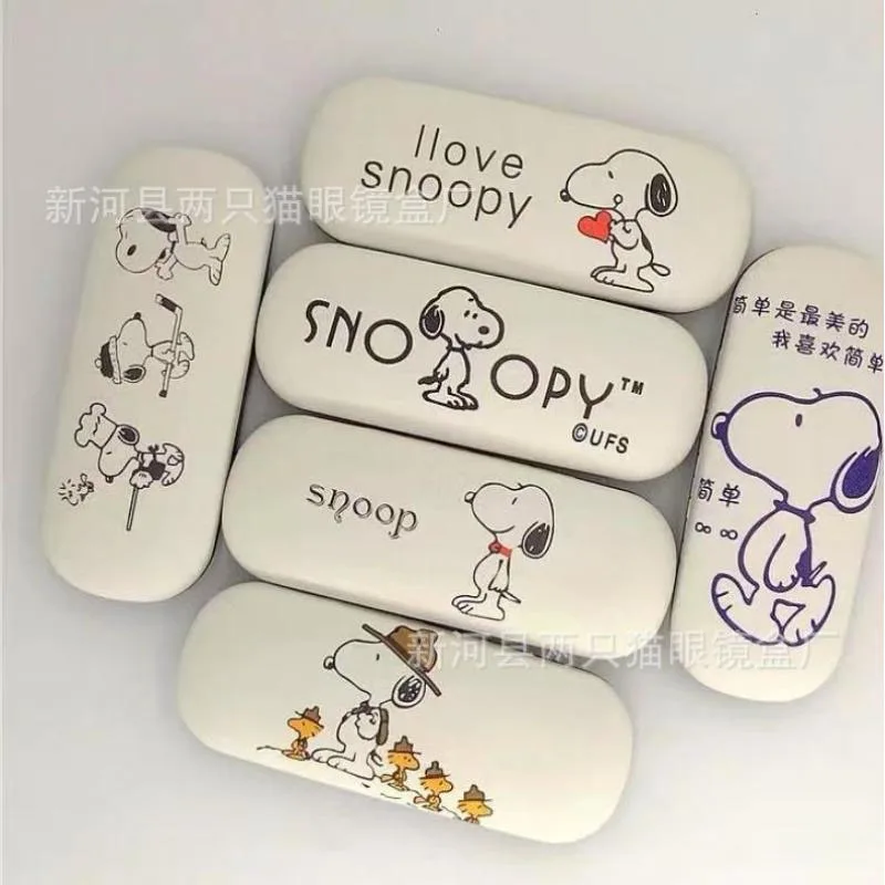 Snoopy Japanese Glasses Box Kawaii Cartoon Myopia Glasses Storage Box Student Glasses Box Travel Portable Glasses Box Gift