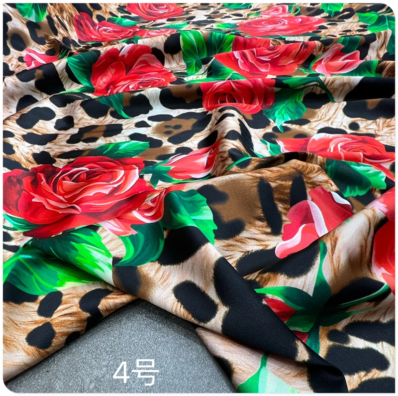 

19 Momme Stretch Real Silk Fabric Green Leaf Red Flower Satin Summer Shirt Skirt Cheongsam Qipao Cloth