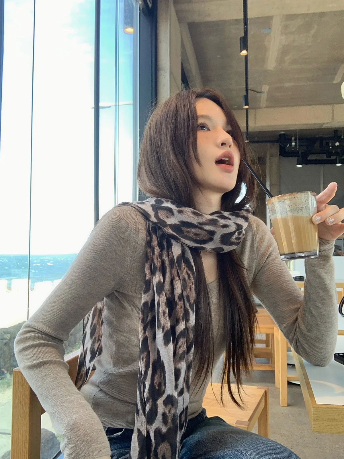 

Женский трикотажный свитер Hua Hua Yuan с круглым вырезом, 3 цвета, базовый слой, осенне-зимняя внутренняя одежда, облегающий крой