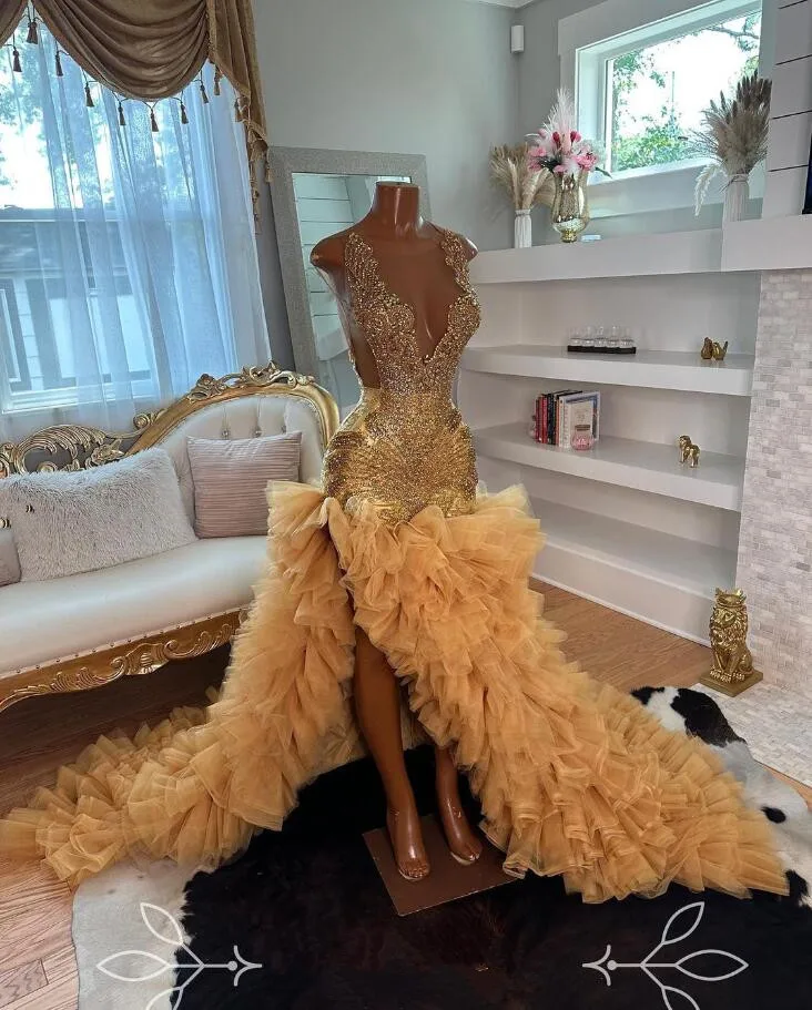 Gold Sparkly Mermaid Prom Party Dresses for Black Girl 2024 Luxury Crystal Beaded Ruffles Skirt Evening Gown vestidos de gala