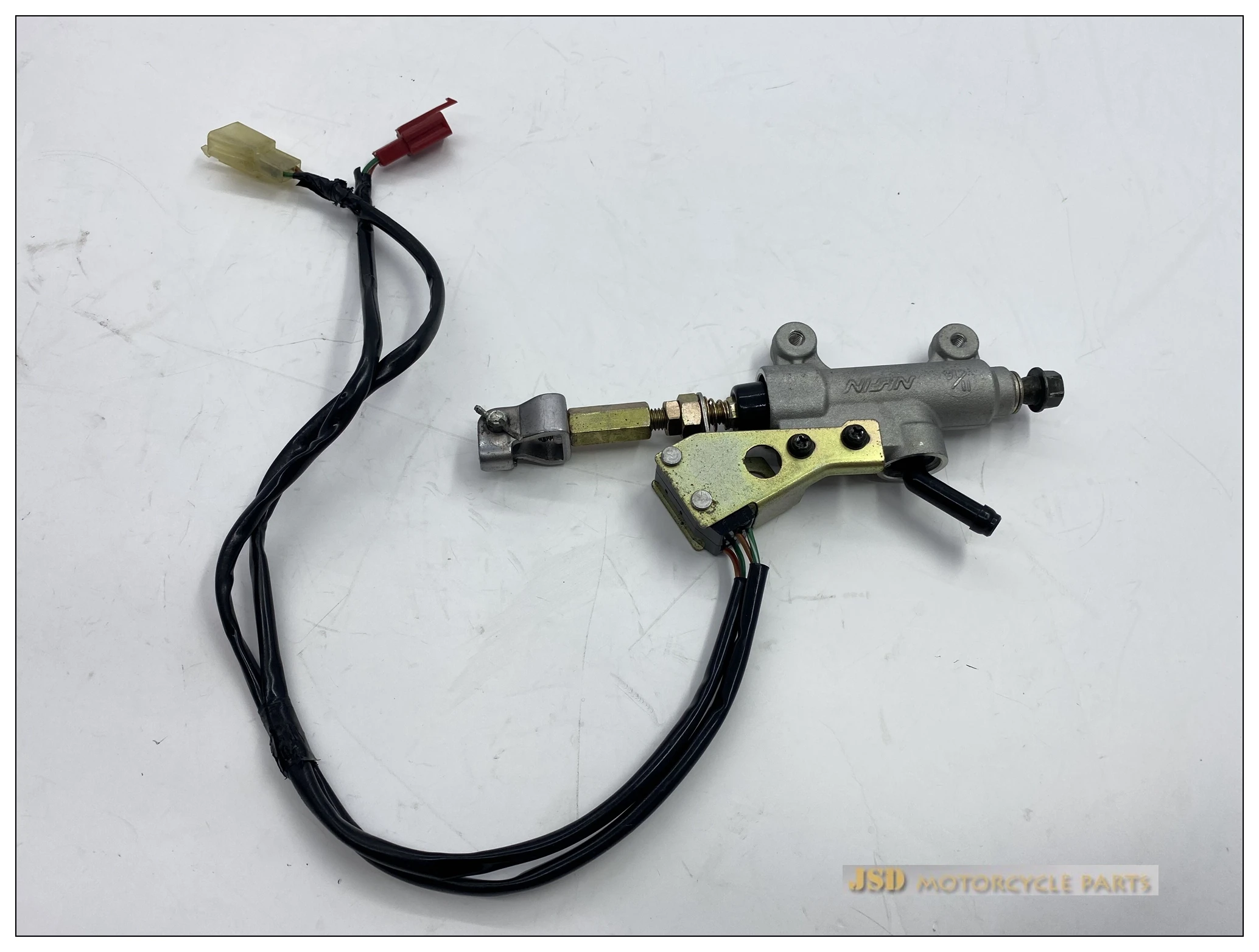 Applicable to golden wing gl1800 f6b 2001-2017 original brake pump / foot brake pump after disassembly