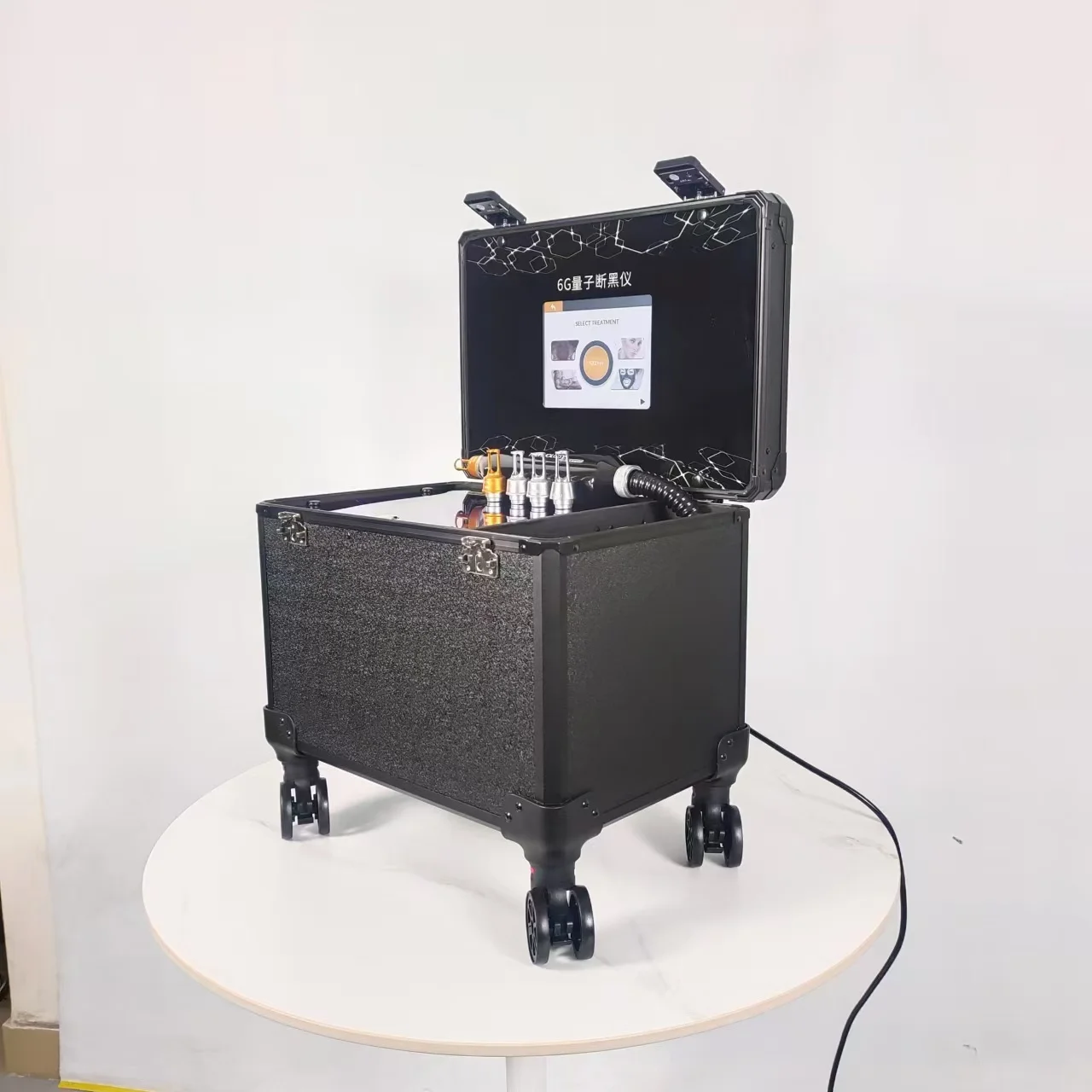 Quantum Black Analyzer Adopts Intelligent Chips For Precise Positioning, Removal Of Melanin, And Simple Operation.