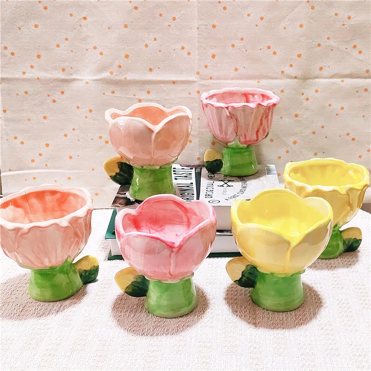 Ins Style Hand‑Pinched Tulip Ceramic Candlestick Cute Girly Aromatherapy Candle Container Desktop Home Decor Ornament