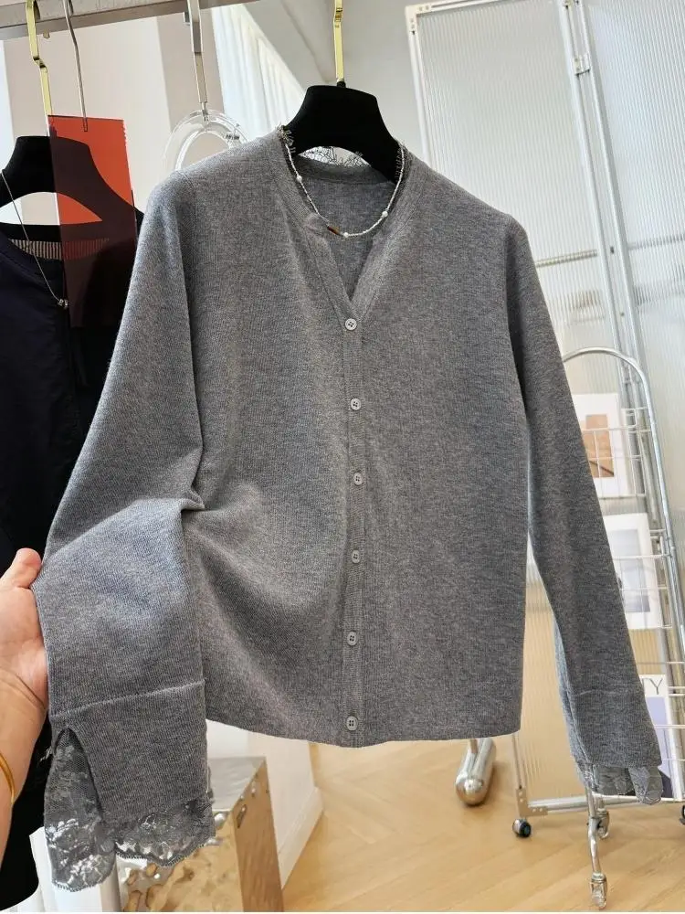 Women V Neck Knit Cardigan Elegant Lace Trim Patchwork Thin Sweater Autumn Outfit Casual Layered Wear Fashion Tops