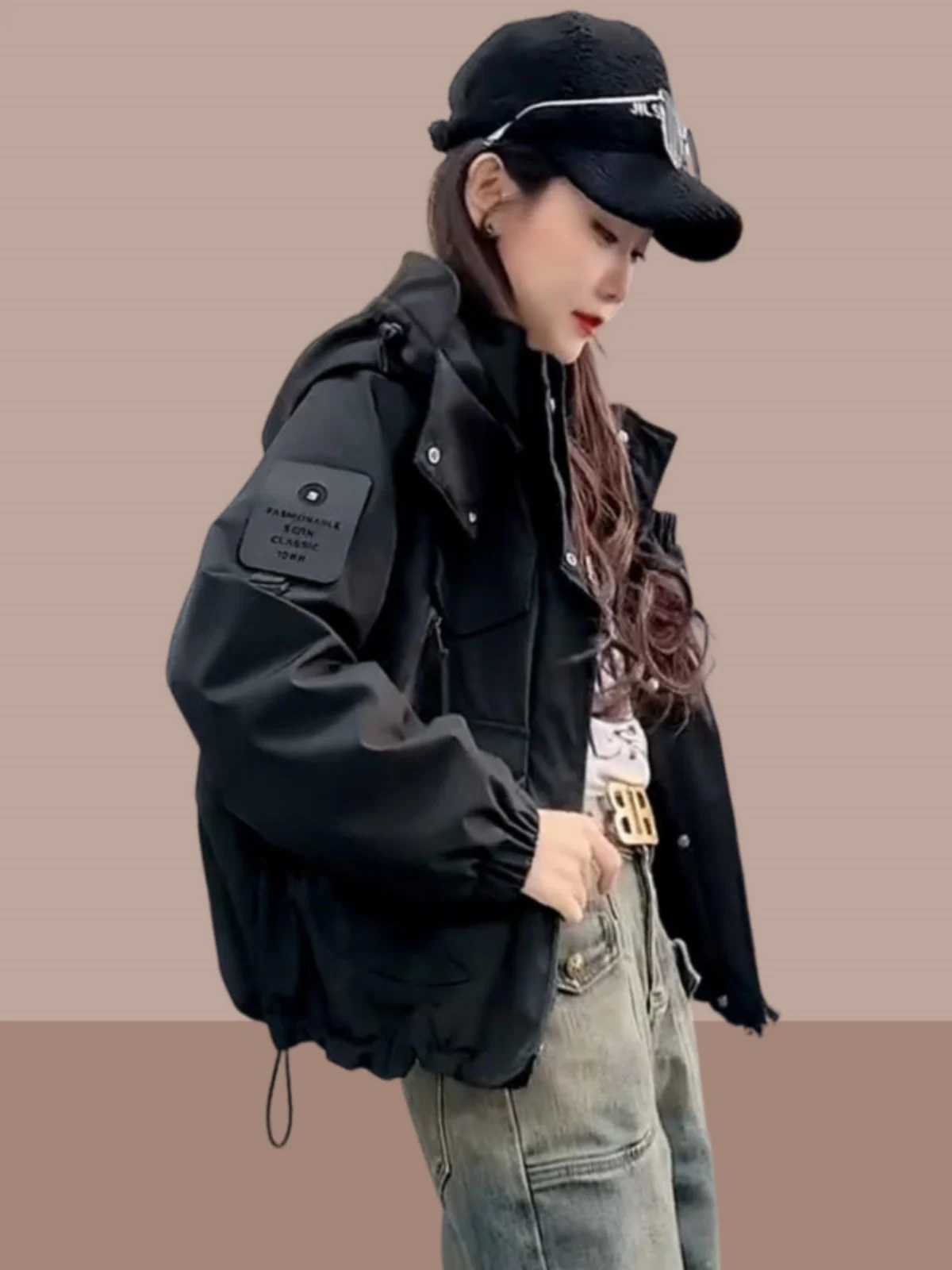 

High-End Black Short Hooded Jacket Women's Style 2026 Spring Autumn Casual Sports Workwear Jacket Commute Windproof