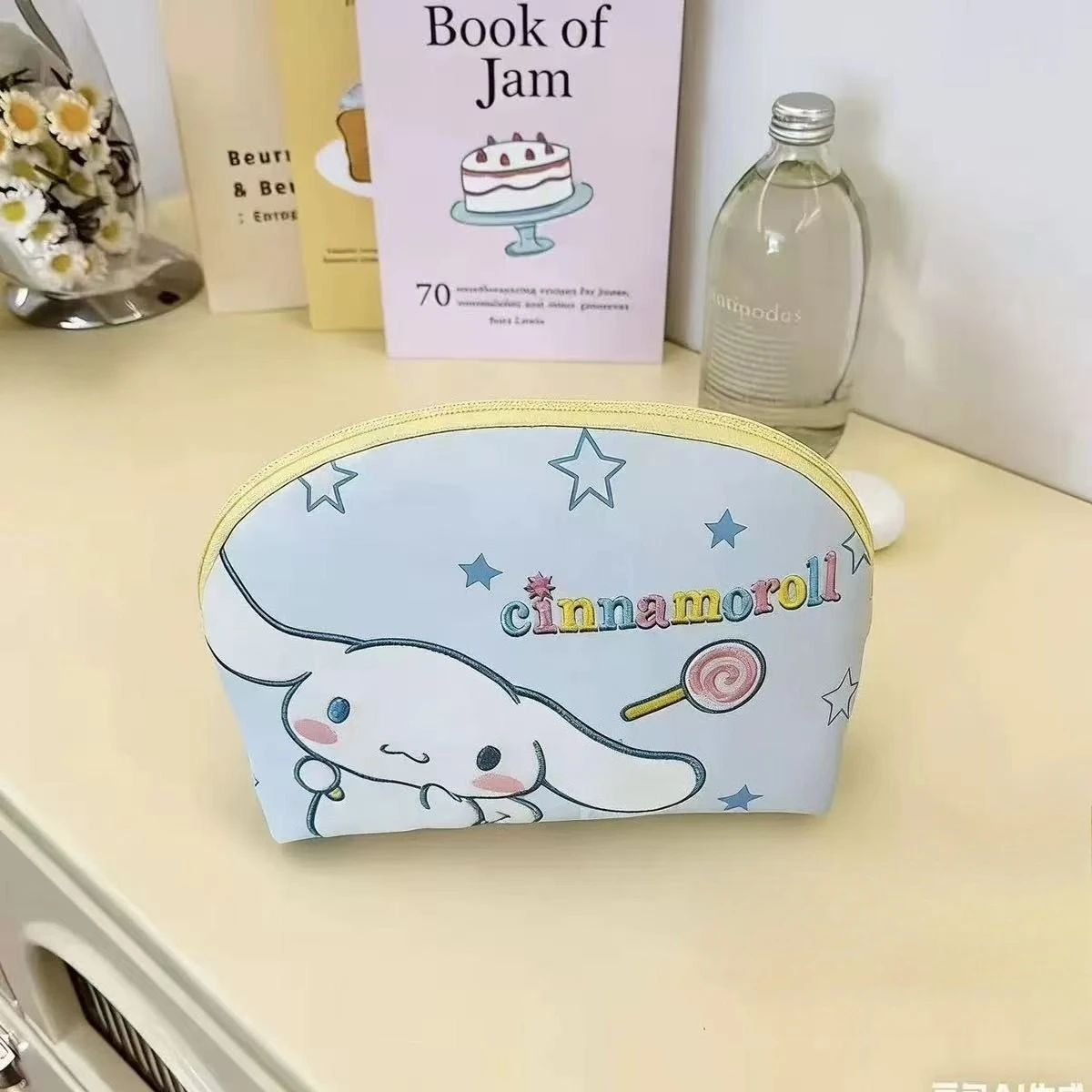 Hot Hello Kitty Shell Makeup Bag Large Capacity Cinnamoroll Travel Cosmetic Pouch Kawaii Portable Holiday Vacation Handbag Gift view 2