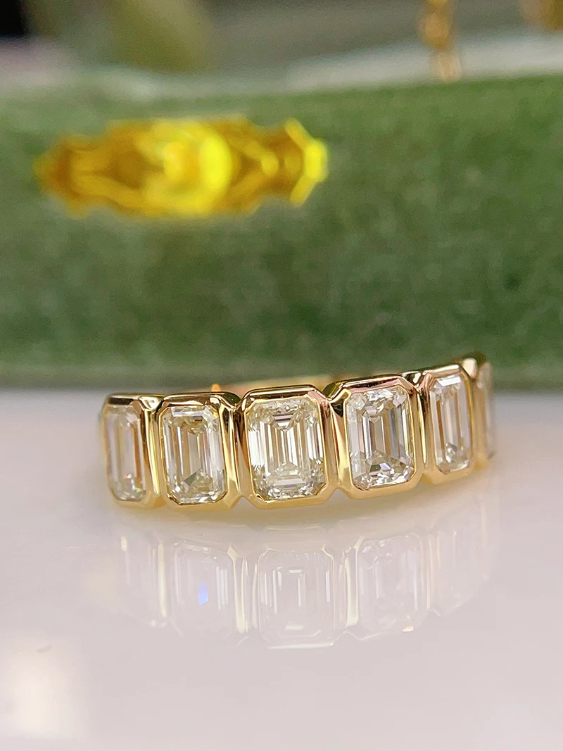 LUOWEND 100% 18K Yellow Gold Rings Luxury Emerald Cut 1.84carat Real Natural Diamond Engagement Ring for Women Fine Jewelry