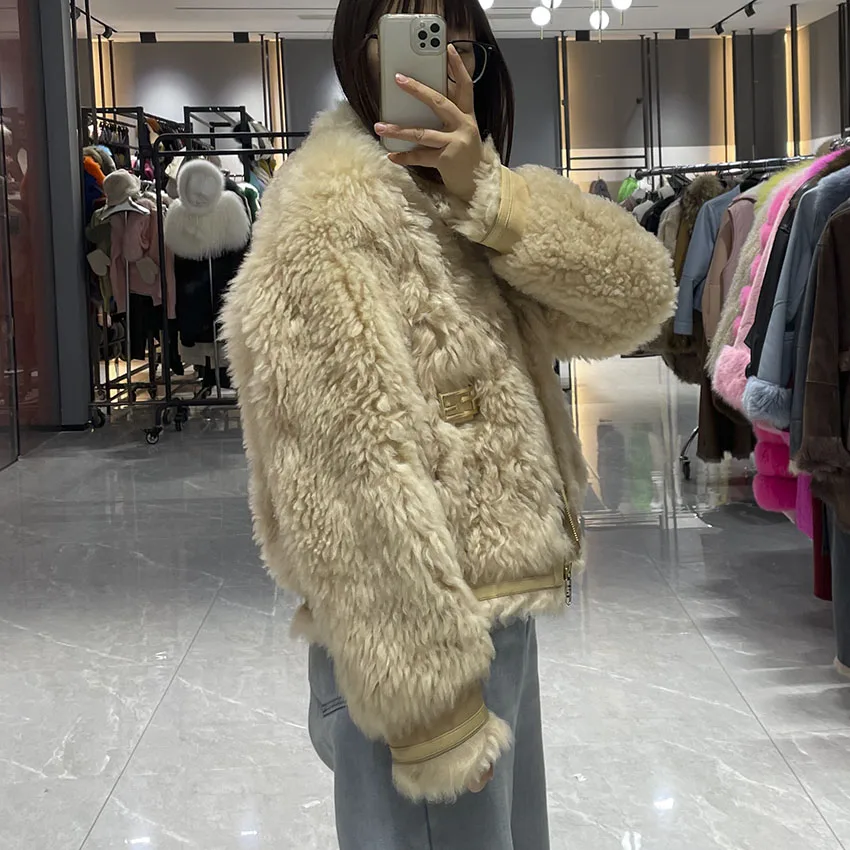 Janefur Winter Kurze Lammfell Mantel Verdickt Lamm Wolle Pelzmantel Weibliche Warme Weiche Schaffell Mantel Flauschigen JFB9-25012