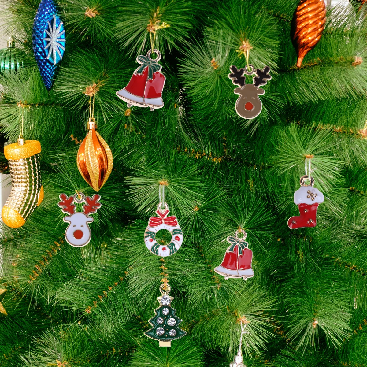 

10Pcs Pretty Christmas Earrings Jewelry Accessories Xmas Enamel Charm Pendants for Necklace Bracelet Scrapbooking Project
