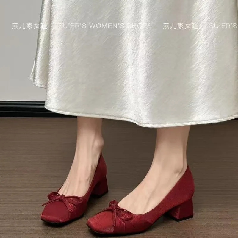 Square Toe Single Shoes Women's Block Heel 2026 New Sweet Bow with Dress Daily Wedding Shoes view 5