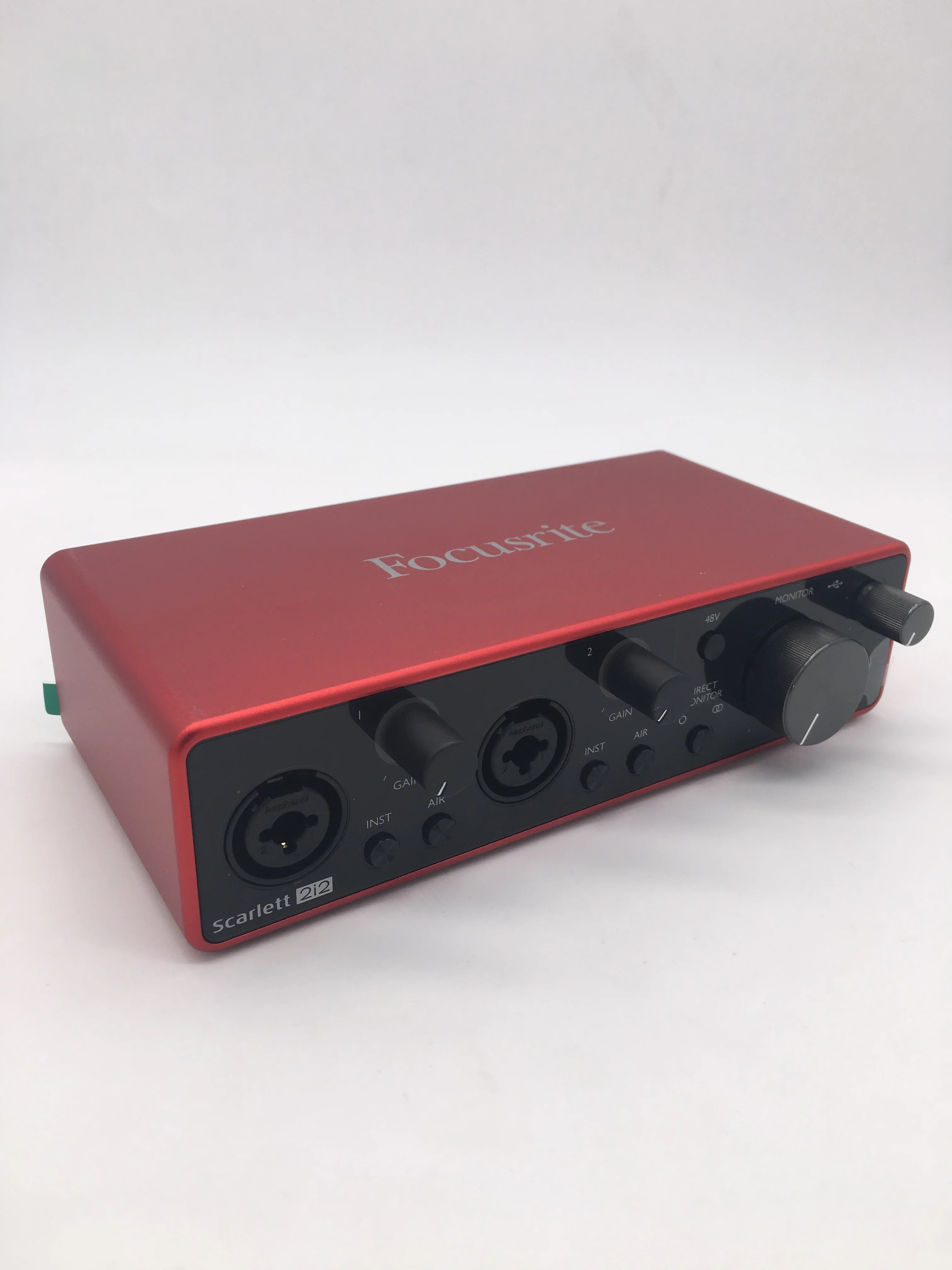 Focusrite Scarlett 2i2 (3rd Gen) Audio Interface External USB Sound Card Recording Guitar Audio Headphone Amplifier Mic Preamp