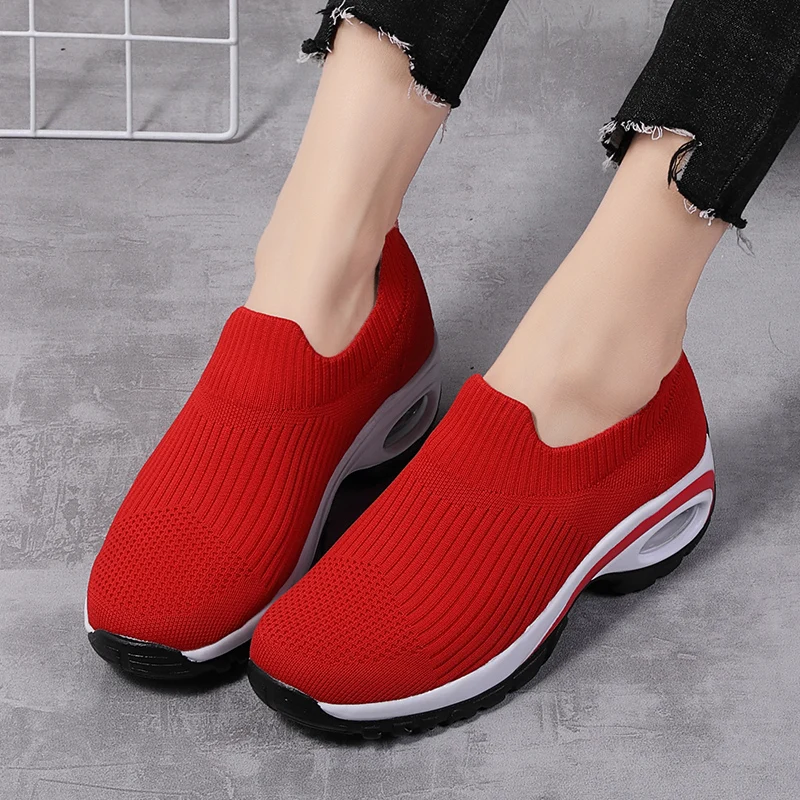 2020 autumn Women Tennis Shoes Female Comfortable Outdoor Jogging Sport Shoes Stable Athletic red black pink Soft Trainers hot