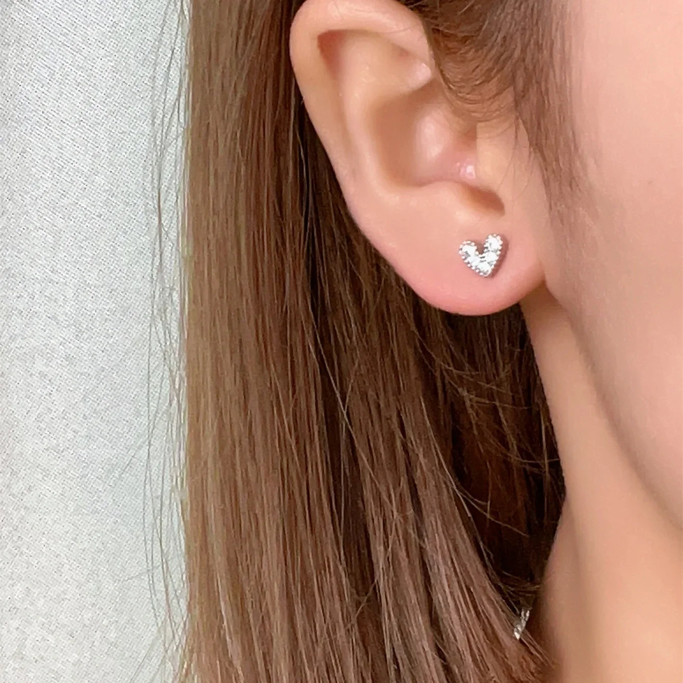 Mini Full Crystal Heart Rhinestone Stud Earring for Women Temperament Korean Design Cute Wedding  Jewelry Girl Gift