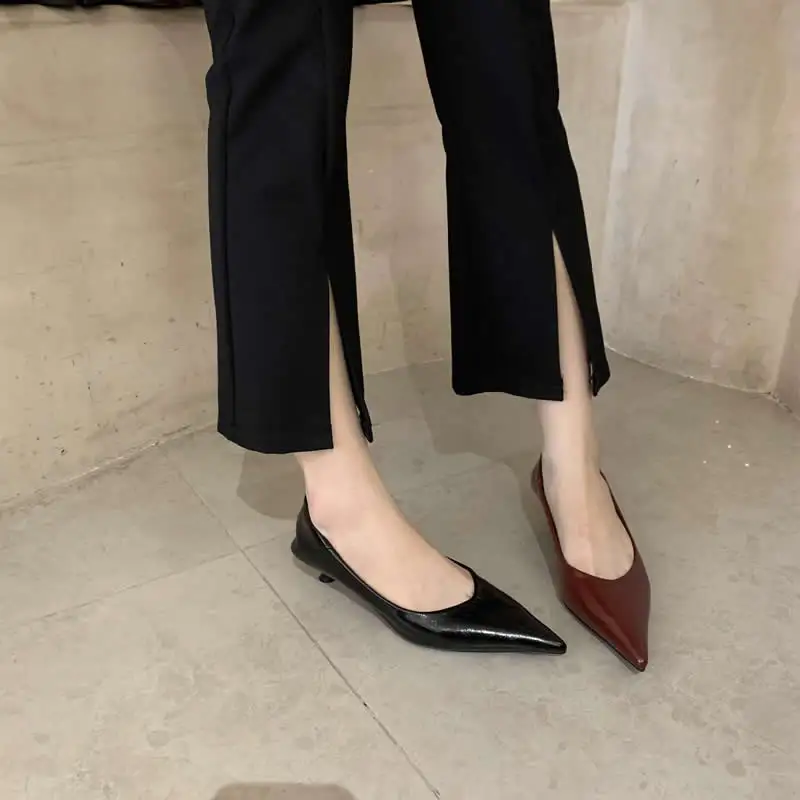 

2025 New Women's Boat Shoes Pointed Toe Pumps Kitten Heel Dress Shoes Silver Office Work Shoes for Female Black Spring Autumn