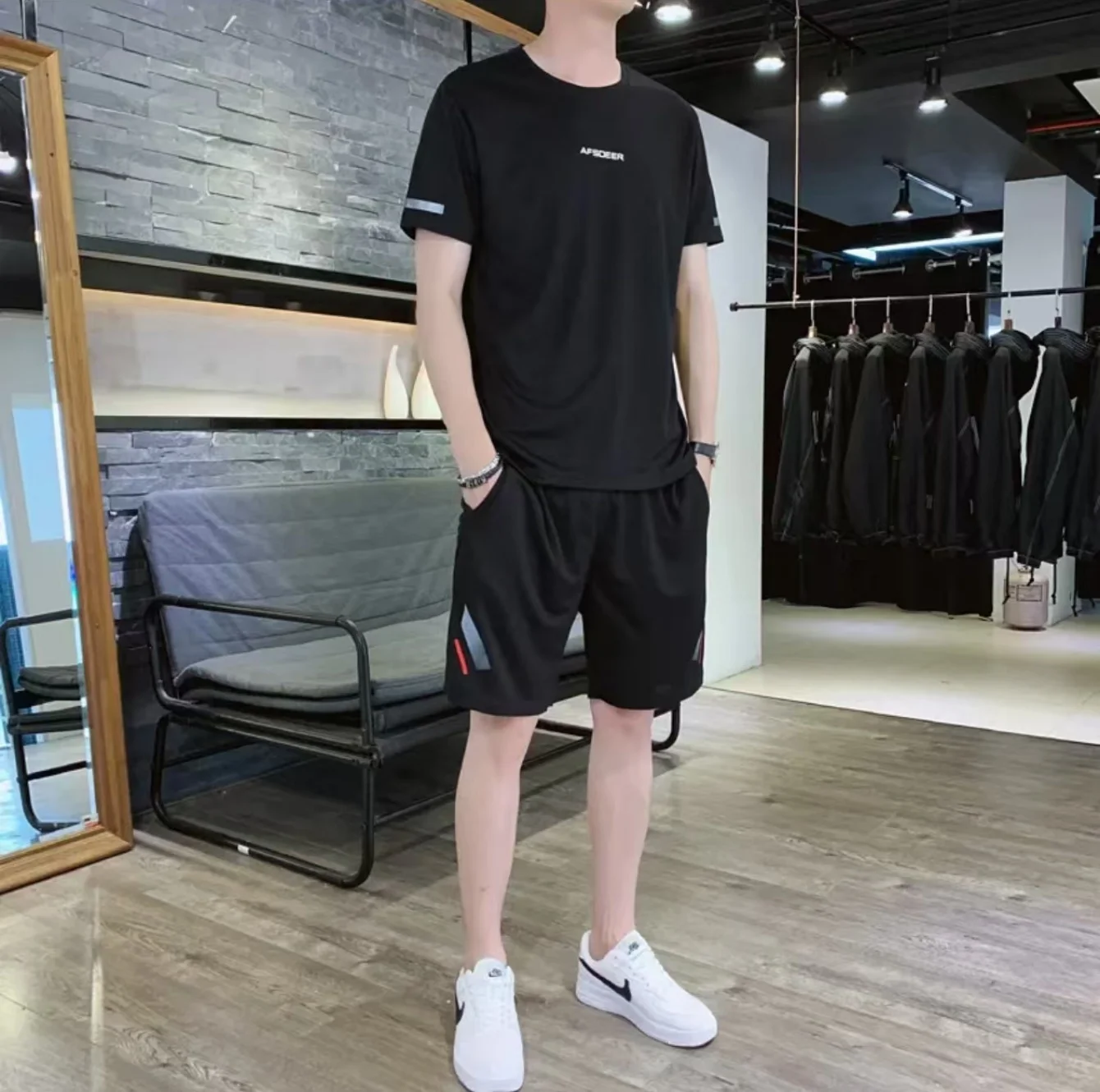 

Summer running and leisure sports suit men's ice silk short sleeved T-shirt cropped shorts loose outdoor thin style quick drying